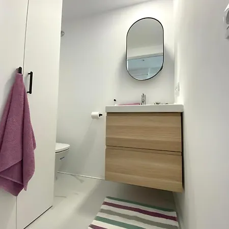Les Orenetes Apartman